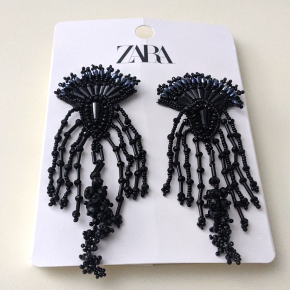 Zara's Black Earrings - Picture 1 of 3